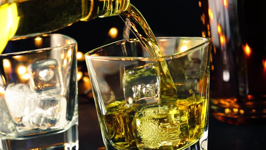 С чем пить виски? Джек Дэниэлс, Red Label, Ballantines с соком, тоником или колой?